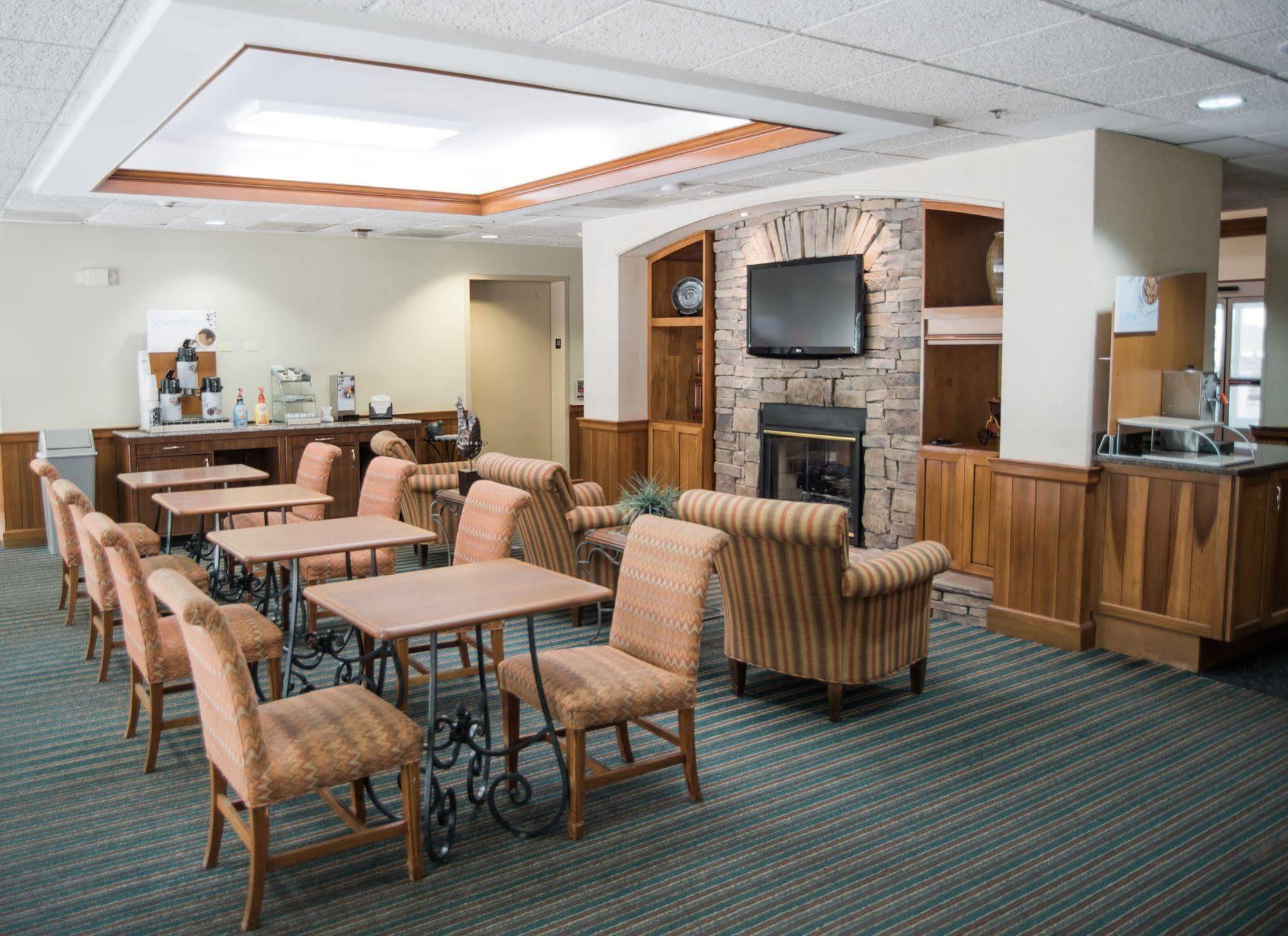 Holiday Inn Express Hotel & Suites Conover - Hickory Area By Ihg Εξωτερικό φωτογραφία